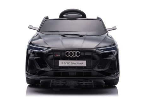 Auto Na Akumulator Audi E- Tron Czarne QLS-6688 Światła LED MP3