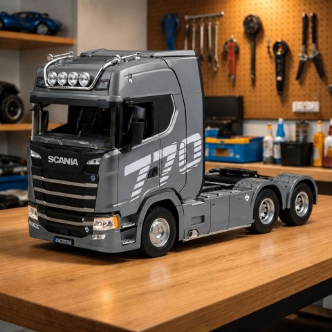 Ciągnik Siodłowy Scania Zdalnie Sterowany RC Huina 1501 Szary Srebrny 1:18